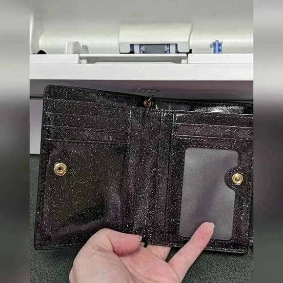 Small Wallet for Women Bifold Slim Keychain Wallet (New) (Black) - Picture 5 of 9